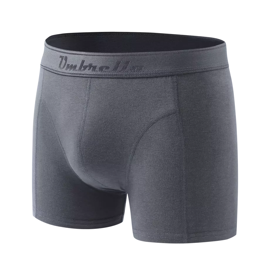 Vordeansicht: Graue Bambus Trunks